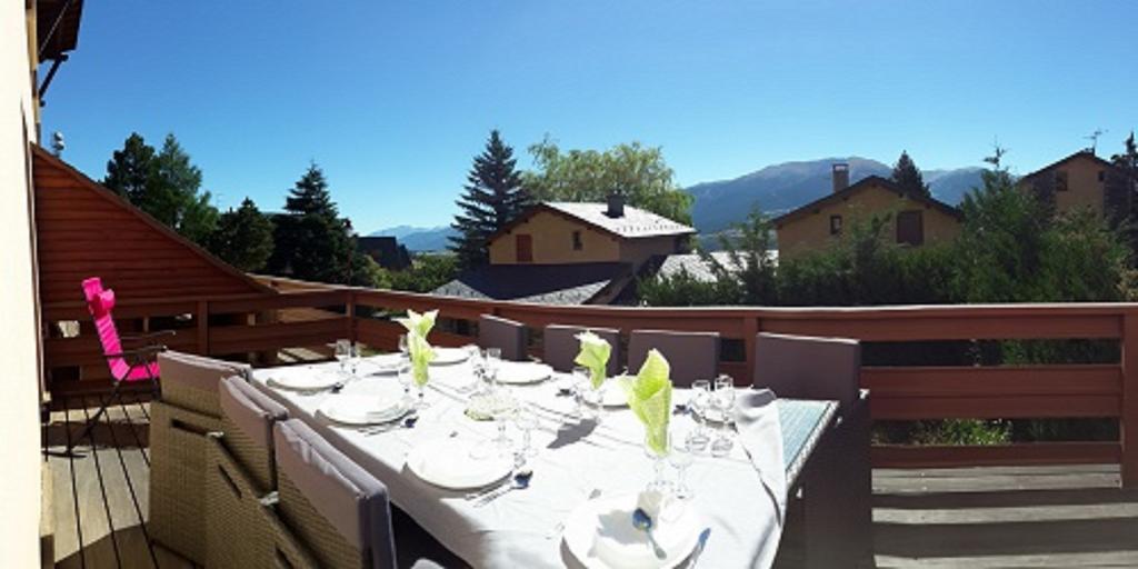 Residence Campredon - Decoration Typique - 25M2 De Terrasse Amenagee Plein Sud Avec Vue Panoramique - Internet - Jardin - Parking - Navette - Linge Et Menage En Options Payantes Font-Romeu-Odeillo-Via 외부 사진